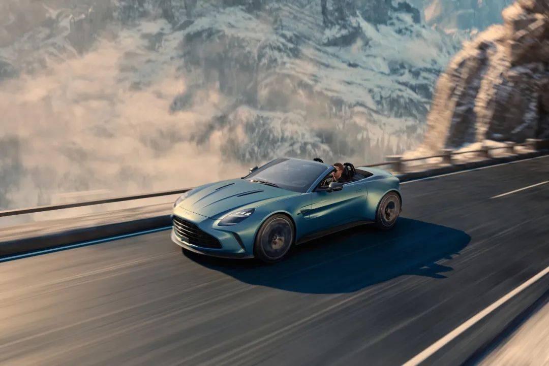 软顶敞篷 阿斯顿·马丁全新Vantage Roadster发布