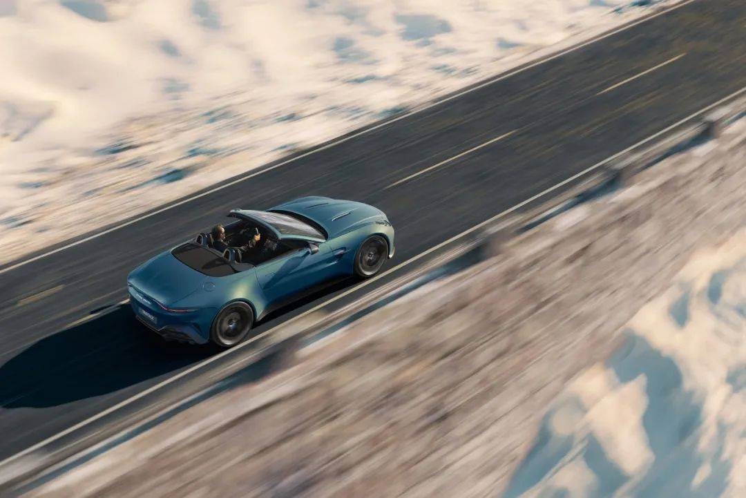 软顶敞篷 阿斯顿·马丁全新Vantage Roadster发布