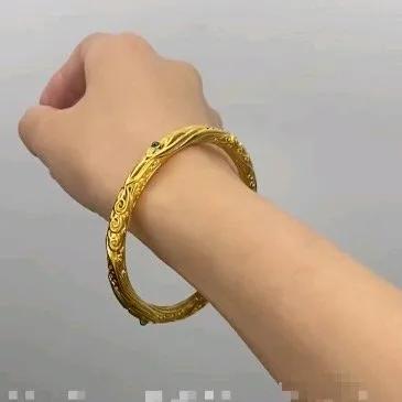 金包银哪吒手镯卖爆了