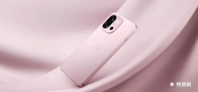 一加15T曝光,第五代骁龙8至尊版加持 明年见